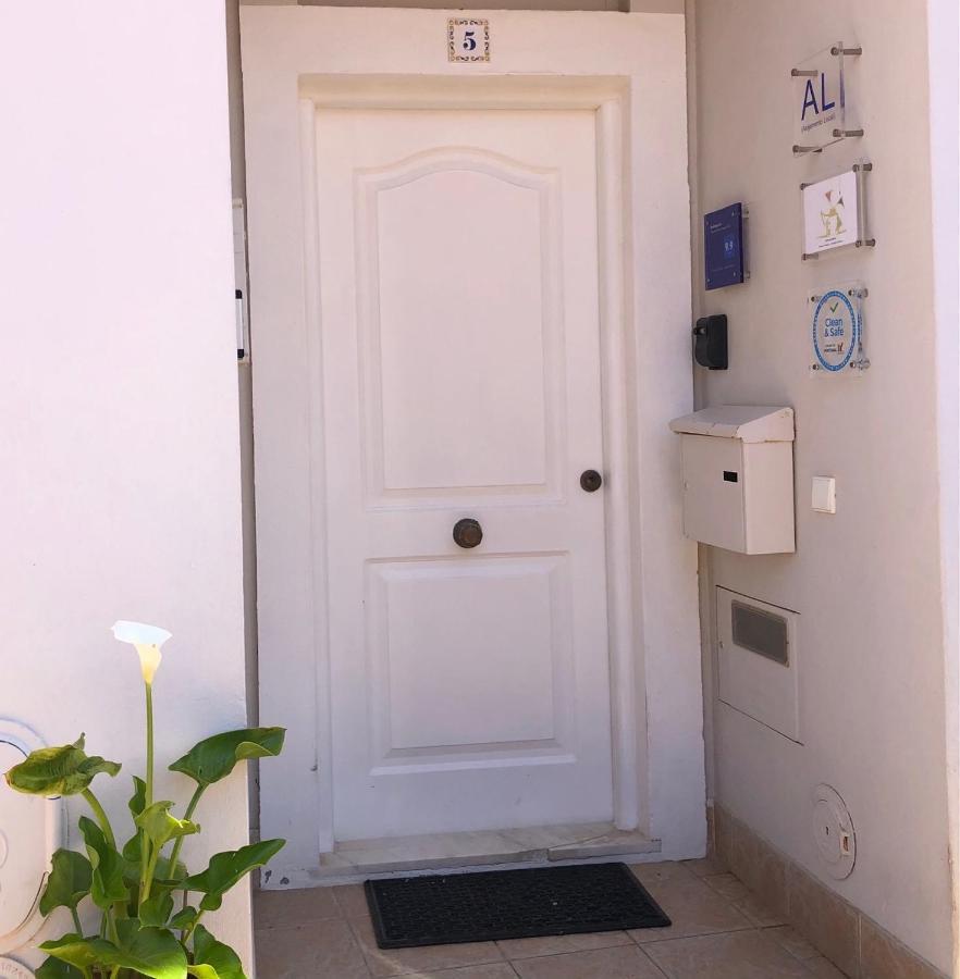 Casa Da Aldeia - Guest House Odiáxere Kültér fotó